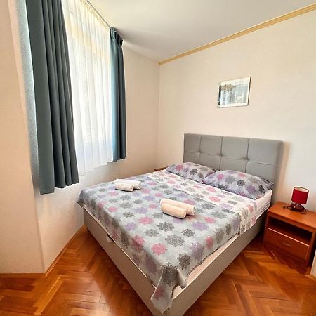 Apartments Plavi Biser Šibenik Esterno foto
