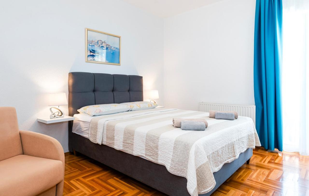 Apartments Plavi Biser Šibenik Esterno foto