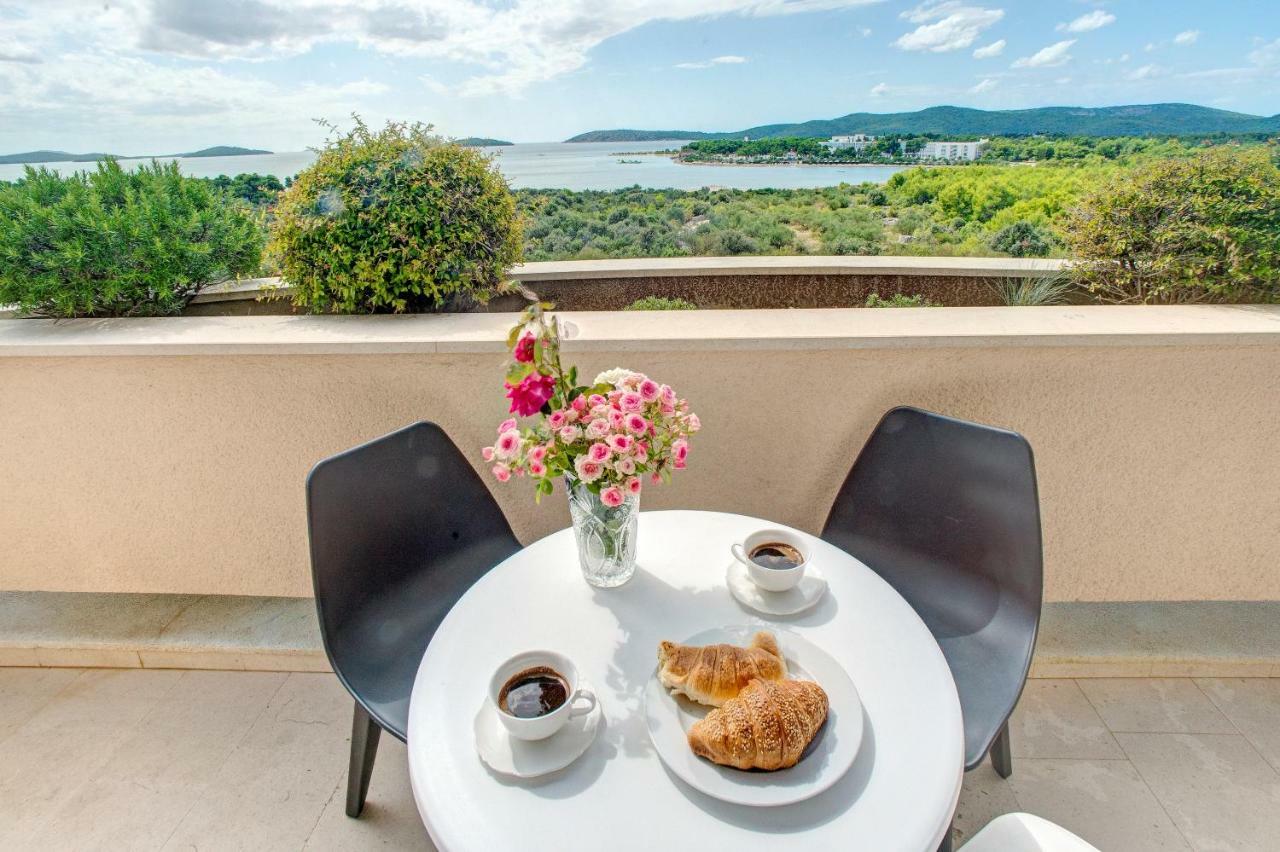 Apartments Plavi Biser Šibenik Esterno foto