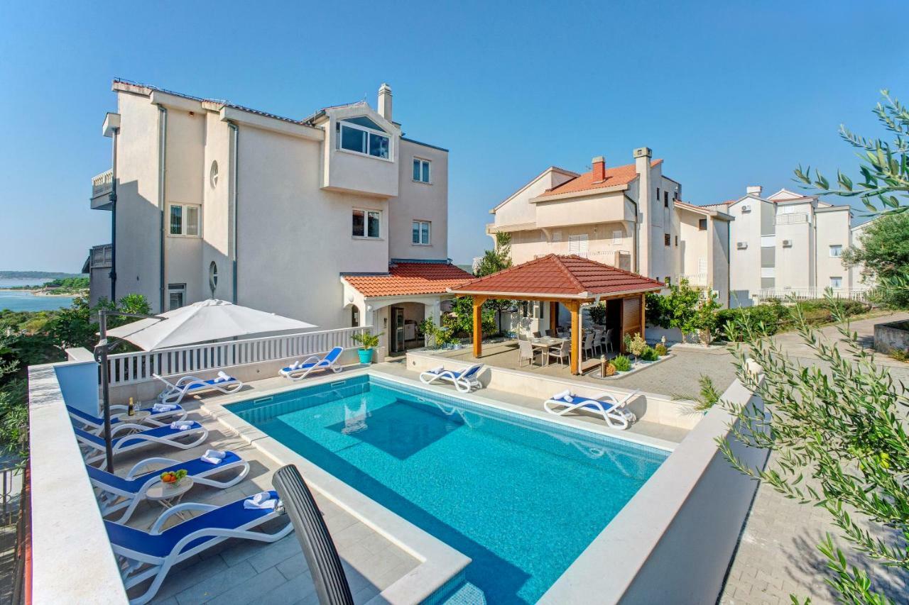 Apartments Plavi Biser Šibenik Esterno foto