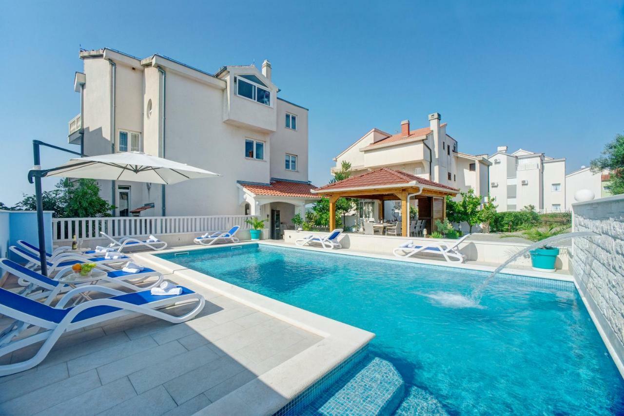 Apartments Plavi Biser Šibenik Esterno foto